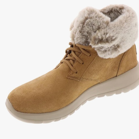 Skechers on the go Women's Tan Suede Ankle Boots. Size 9 - Picture 2 of 7